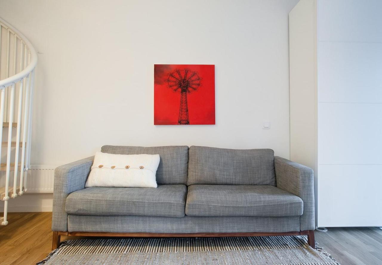 Villa Townhouse On Arlanda Stockholm Metro Line - Easy Checkin Sollentuna Exterior foto
